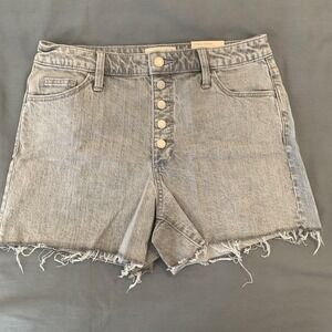 Universal Thread Shorts Womens 8 Gray Vintage Midi Denim Button Fly Cutoff